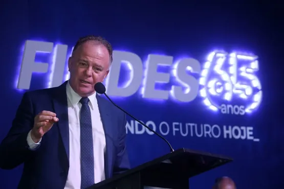 Vice-presidente assina resolução que aprova criação da ZPE de Aracruz