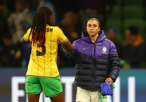 'Fim da linha para mim': Marta anuncia despedida da Copa