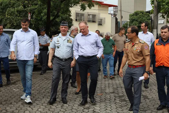 Prefeitura de Pedro Canário e contemplada com equipaentos modernos para defesa Cívil 