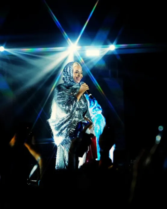 Beyoncé vai a Salvador e sobe ao palco em evento do filme 'Renaissance'