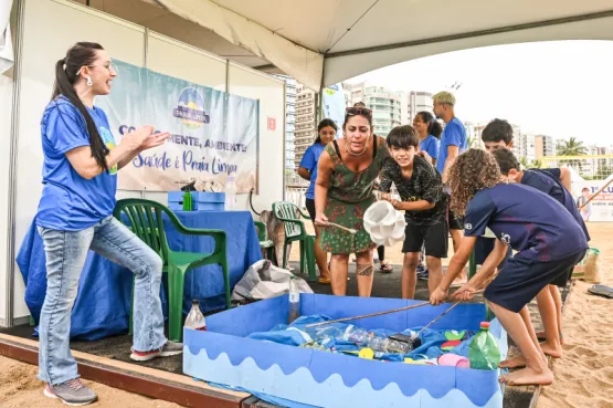 Atividades esportivas e educativas garantem diversão em Vitória