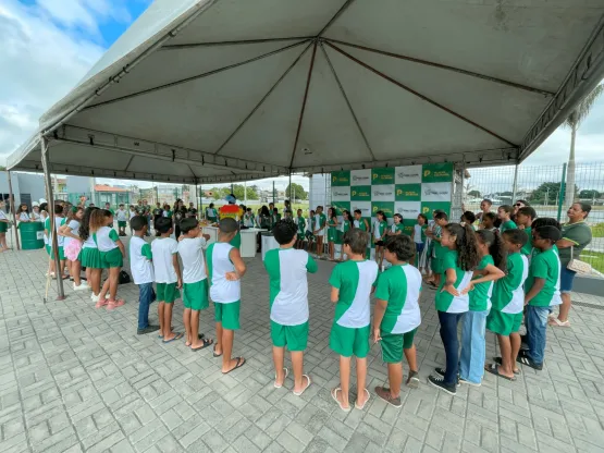 Prefeitura de Pedro Canário e Placas Brasil promove ação nas escolas mm comemoração ao Dia Mundial da Água