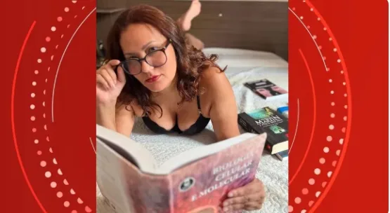  Marido de professora que faz vídeo sexy se diz 'sortudo por ter mulher desejada