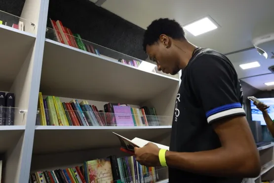 Bienal do Livro terá oficinas, lançamentos de obras e homenagens promovidos pelo Governo do Estado