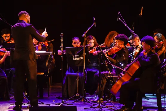 Orquestra Jovem Vale Música destaca a diversidade de ritmos brasileiros em concerto inédito