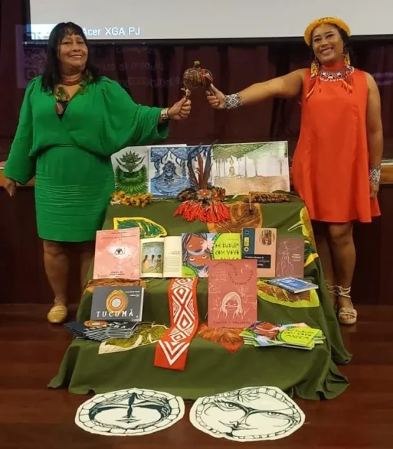 Formação em Literaturas Indígenas reúne professores e estudantes no Centro de Cultura de Porto Seguro Formação em Literaturas Indígenas reúne professores e estudantes no Centro de Cultura de Porto Seguro