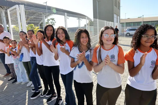 Espírito Santo inicia ano letivo com reformas, novas escolas e mais tecnologia na educação