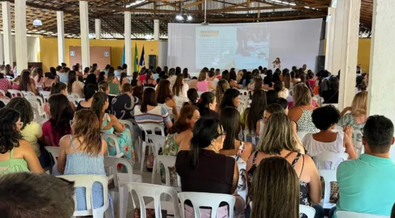 Nova Venécia inicia ano letivo com investimentos em infraestrutura e transporte escolar