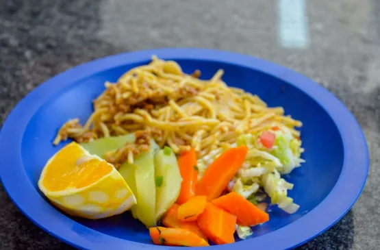 Prefeitura de Linhares garante alimentação inclusiva para estudantes com restrições alimentares