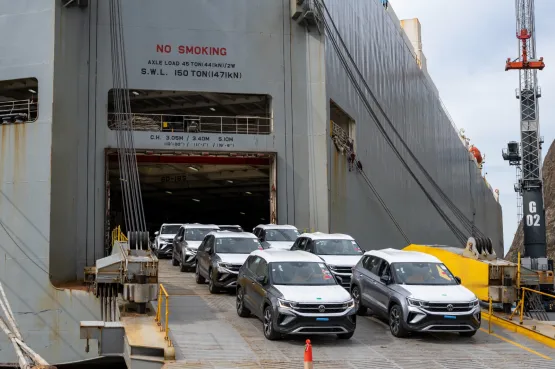 Volkswagen inicia importação de veículos pelo Porto de Vila Velha
