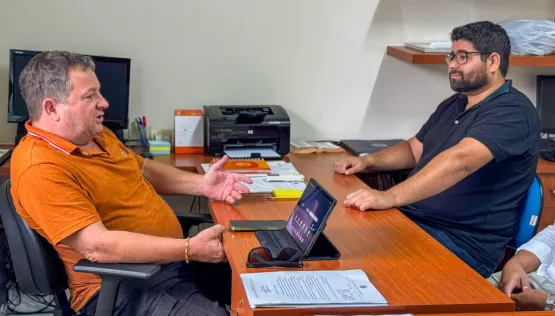 Roninho Passos visita prefeito de Marilândia e reforça articulações regionais