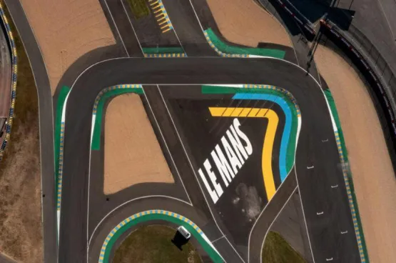 Mônaco Indianápolis e Le Mans: as corridas mais importantes da história do automobilismo