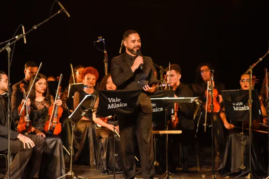 “Vale + Comunidade na Praia” reúne música, feira com produtos diversos e educação ambiental na orla de Camburi