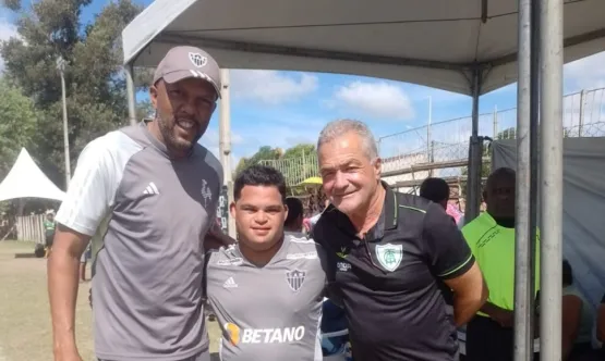 Olheiros de grandes clubes acompanham jovens promessas futebol em Mucuri