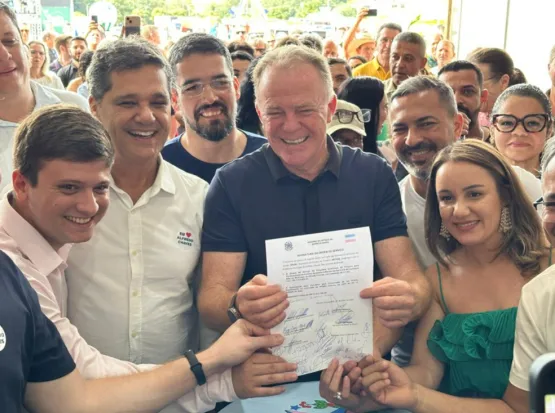 Casagrande anuncia R$ 17 milhões em turismo e saúde para Alfredo Chaves