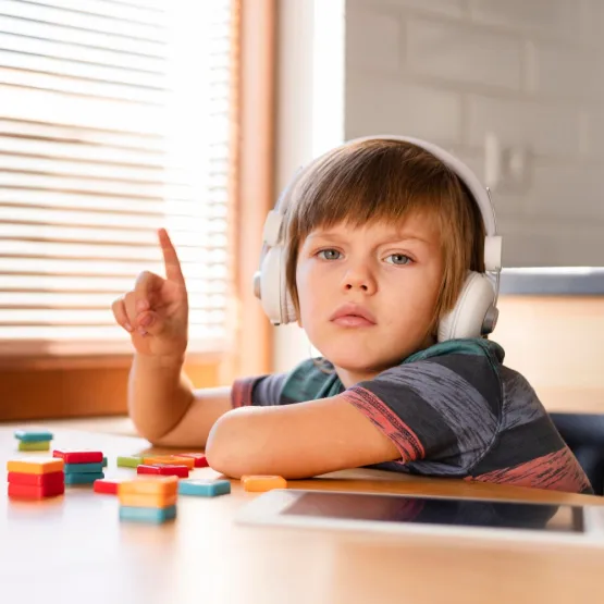  PL sobre autismo avança no Congresso e destaca a formação de professores com base científica
