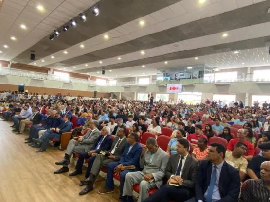 Assembleia de Deus de São Mateus celebra 75 anos com presença do governador e autoridades