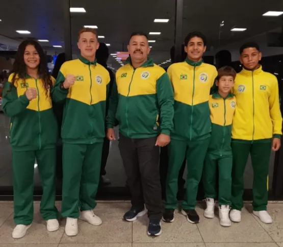 Delegação capixaba embarca para o Pan-Americano de Karatê em Natal