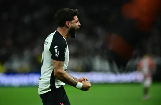 Corinthians supera desfalques e vence o São Paulo por 3 a 1 na Neo Química Arena