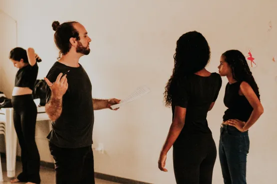 Jovens de Rio Quartel farão estreia em peça teatral no Centro Cultural Nice Avanza no próximo dia 16 de dezembro