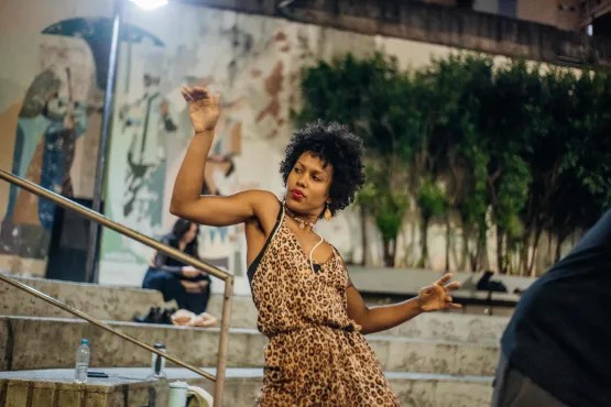 Projeto de danças urbanas ganha as ruas da Grande Vitória em formato de flash mob