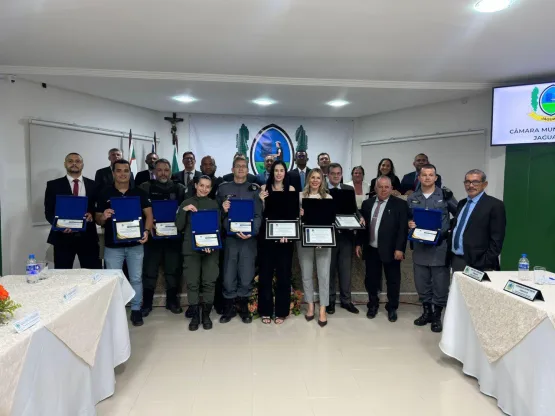 Câmara de Jaguaré homenageia forças de segurança e concede Títulos de Cidadão em sessão solene