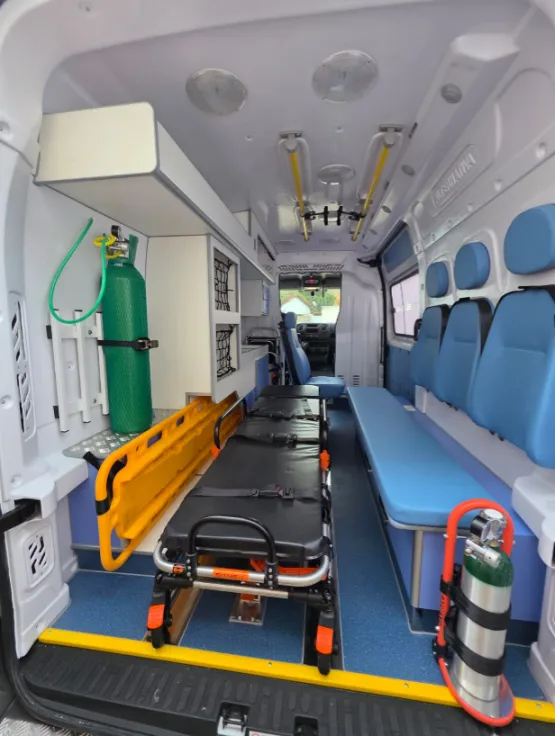 Seis novas ambulâncias ampliam atendimento da saúde em Nova Venécia Seis novas ambulâncias ampliam atendimento da saúde em Nova Venécia