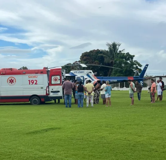 Helicóptero do NOTAER realiza primeiro atendimento aeromédico em Pedro Canário