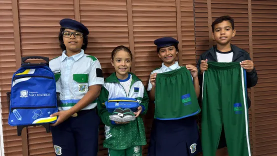 São Mateus anuncia maior investimento da história da educação com novos uniformes e modelo cívico-militar