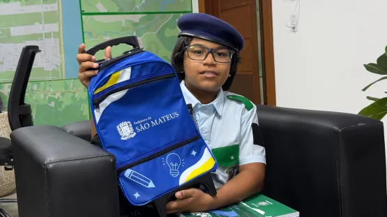 São Mateus anuncia maior investimento da história da educação com novos uniformes e modelo cívico-militar