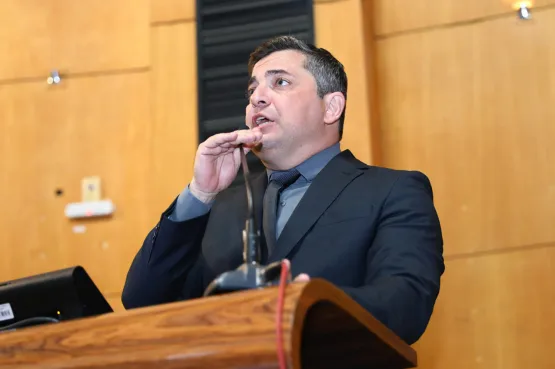 Ales analisa projeto que obriga hospitais a informar entrega legal para adoção no ES