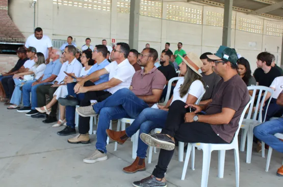 Produtores participam de seminário técnico sobre café conilon em Jaguaré