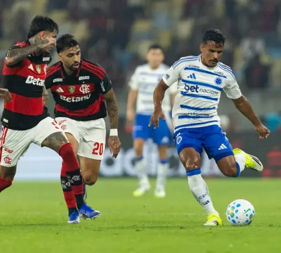 Diretoria do Cruzeiro discute situação de Tite nos bastidores