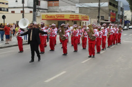 Banda municipal de Jaguaré prepara estreia de novos uniformes