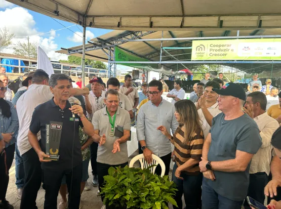 Nomes centrais da política capixaba se reúnem em Nova Venécia durante agenda do Governo