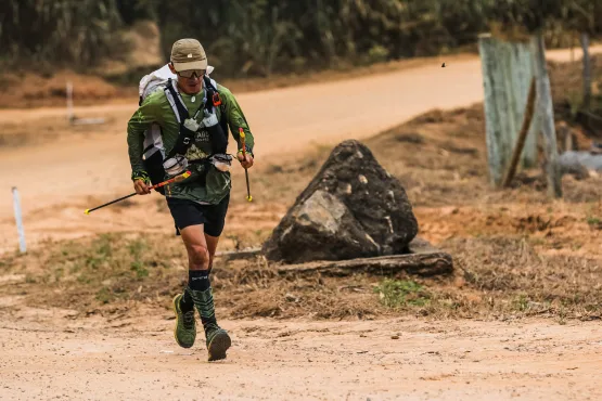 Atletas de seis países vão atravessar o Espírito Santo caminhando pelas montanhas e voando de parapente