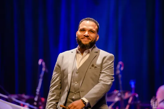 Orquestra Filarmônica Moderna Brasileira apresenta sucessos de Michael Jackson no espetáculo “Ídolos Orquestrados”