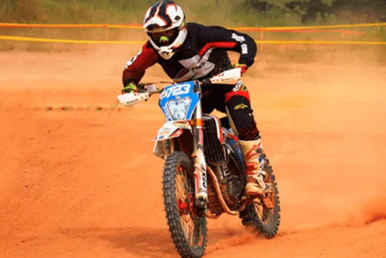 Linhares recebe Campeonato Capixaba Amador de Motocross e Supercross com pilotos de quatro estados
