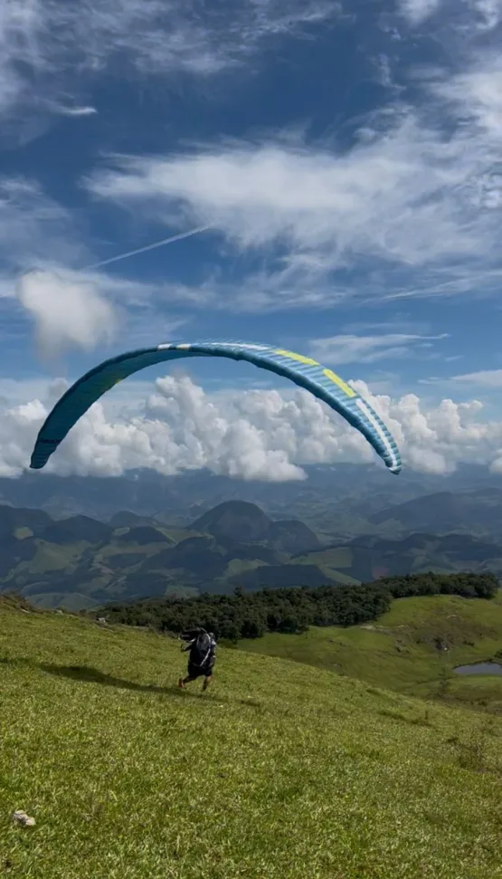 Atleta representa o ES na primeira edição do Campeonato Brasileiro de Hike and Fly Atleta representa o ES na primeira edição do Campeonato Brasileiro de Hike and Fly