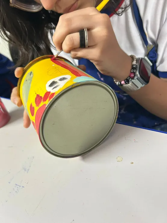 Alunos de escola pública de Vitória abrem mostra de pinturas no Tribunal de Justiça do ES