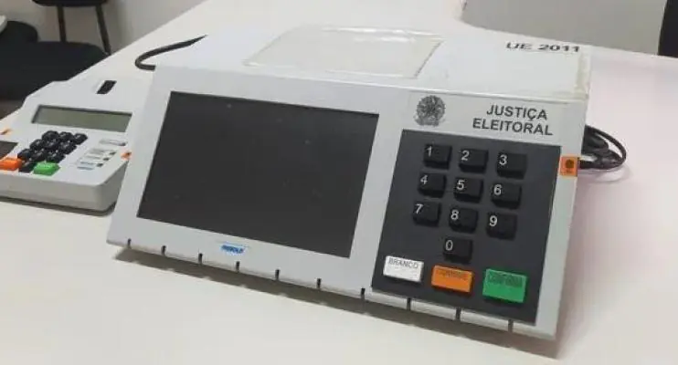 147 seções tiveram votos só para Lula ou Bolsonaro
