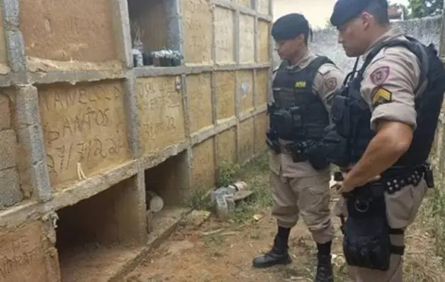 Mulher enterrada viva por vingança ficou 10 horas em sepultura antes de ser resgatada