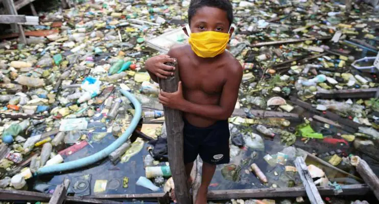 23 milhões de pobres vivem com menos de R$ 7 ao dia no Brasil