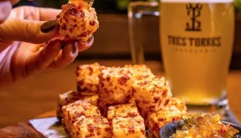 "Cozinha de Fogo Três Torres: A Combinação Perfeita de Cerveja e Gastronomia"