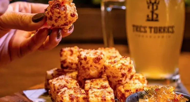 "Cozinha de Fogo Três Torres: A Combinação Perfeita de Cerveja e Gastronomia"