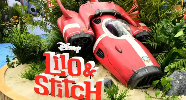 "Lilo e Stitch" lidera bilheterias de cinema e quebra recorde no Brasil