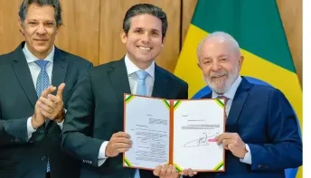 'Corrige grande injustiça', diz Lula após votação da isenção do IR até R$ 5 mil