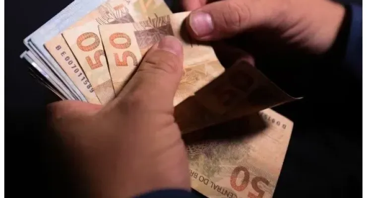 'Dinheiro esquecido': quase 1 milhão de pessoas têm mais de R$ 1 mil para receber