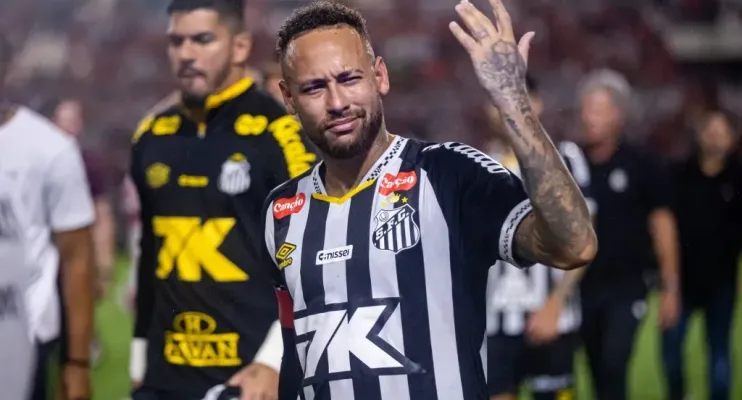 'Pior gramado que a Vila já teve', diz Neymar após eliminação do Santos