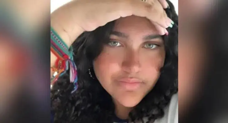 'Fiquei estraçalhado, arrasado', diz pai de adolescente baleada na cabeça em ataque a escolas em Aracruz